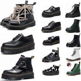 New luxury boots designer Dr Women Men Martenes Boot Ankle Mini Platform Doc Booties Low Top Leather Winter Snow Booties OG 1460 Smooth Oxford Bottom Warm Shoes
