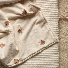 Blankets Embroidered Bear Cotton Wool Coral Fleece Baby Blanket Winter Warm Quit Born Swaddling Wrap Infant Bedding Shower Gift