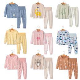Pojkar Sleepwear Baby Girl Winter Cotton Set Children Homewear Pamas för Boy Pyjamas Kids Nightwear 2-6T Småbarnskläder L2405
