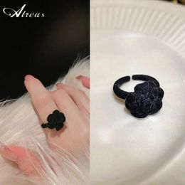 Cluster Rings Elegant Flocking Black Rose Ring For Women Evening Party Jewelry Winter Warm Velvet Adjustale Open Design Couple Xmas Gift