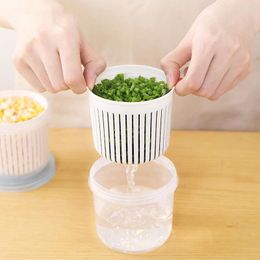 Storage Bottles Round Drain Sealed Box Kitchen Refrigerator Organiser For Ginger Garlic Onion Food Crisper Debris