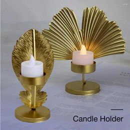 Candle Holders Golden Iron Art Candlestick Gold Base Ornament Holder Romantic For Party Dinner Creative Desktop Decoration