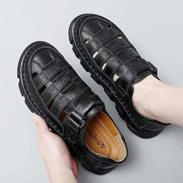 High Quality Sole Thick Sandals Summer Sports Leather Cowhide Beach Toe Wrap Male Outdoor Walking Shoes Men C b1d