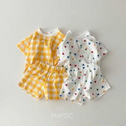 Clothing Sets Family Matching Outfits Korean version of newborn clothing set girl baby polka dot plain cute top short sleeved+shorts two-piece casual set WX5.23