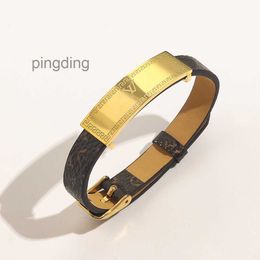 New Style Fashion Bracelets Women Bangle Designer Jewelry Faux Leather 18K Gold Plated Stainless steel Bracelet Womens Wedding Gifts ZG1489