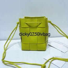 BVs bottegaa vendetta bag Bucket Women Crochet bags tote Bags Fashion green handbag Shopping Satchels crossbody messenger Luxury designer purses hobo