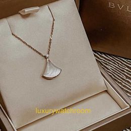 New Classic Fashion Bolgrey Pendant Necklaces Fashionable titanium steel ins small skirt necklace fan pendant Beimu full diamond collarbone chain light luxury nec