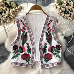 Crochet Top Embroidery Floral Tank Tops Knitted Women Vneck Folk Fashion Vest for Woman Vintage Spring Autumn Almighty Dropship 240523