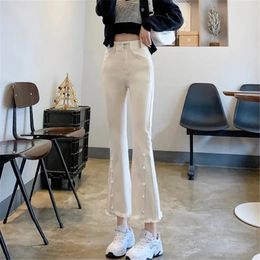 Slit Pearl Beaded Stretch Flare Jeans Women White Solid Tassel Button Cropped Pants Wild Irregular Slim Bell-Bottomed Jeans 240524