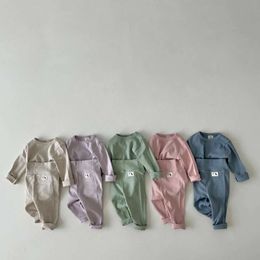 2024 Autumn Pama Sets Soft Cotton Girls Boys Clothes Set Homewear Toddler Baby Home Suit Top Pants 2Pcs L2405