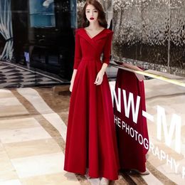 Casual Dresses Autumn Red Bridal Dress Attire Back To The Door Clothes Worn On A Regular Basis Engagement Daily Life