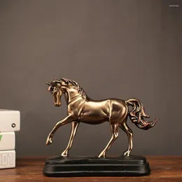 Decorative Figurines Bronze Horse Statue Figurine Sculpture Resin Handmade Walking Ornament For Bookshelf Living Room Office Restaurant