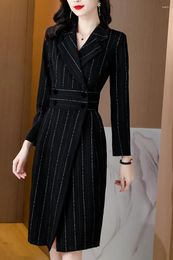 Casual Dresses 2024 Ladies And Gentlemen's Elegance High End Formal Dress With Slim Stripe Waist Pattern Royal Sister Style