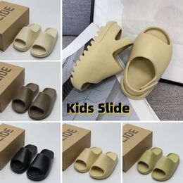 Children Slippers Kids shoes Sandals Sand Sail White Black Bone Designer boys girls Slipper youth little baby Slides Plus Sneakers Youth requin Trainers Size 28-35
