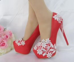 Beyaz Kırmızı 14cm İnce Topuklu Bayan Pompalar Rhinestone İnci Yuvarlak Toe Platform Dantel Düğün Yüksek Topuklu Ayakkabı Boyutu 35417210779