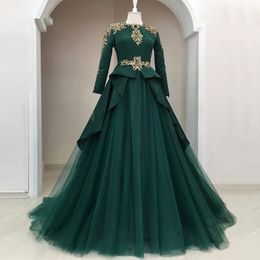 Green Muslim Evening Dresses 2020 A-line Long Sleeves Tulle gold Lace Crystals Islamic Dubai Saudi Arabic Long Formal Evening Gown 321O