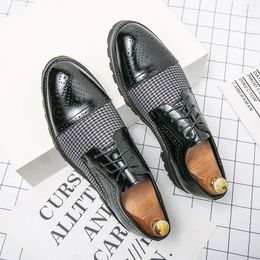 Casual Shoes Thick Soled Leather High Quality Brogues Men Wedding Stripe Oxford Lace-Up Office Man Dress