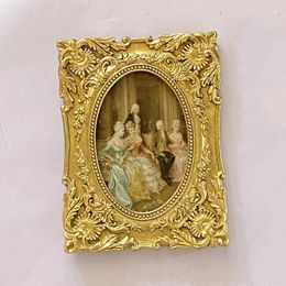 Decorative Figurines Retro European Resin Crafts Wine Cabinet TV Hallway Wall Hanging Picture Frame Home Decoration Po Decorat