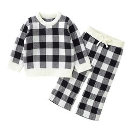 Baby Girls Clothes Set Autumn Winter Warm Knitted born Infant Babies Plaid Outerwear Outfits Toddler Sweaters ShirtsTrousers 240523
