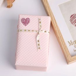50-500PCS Laser Rainbow Love kształt Walentynki papierowe cukierki torba opakowań naklejka na prezent opakowanie torba na naklejkę ślubną