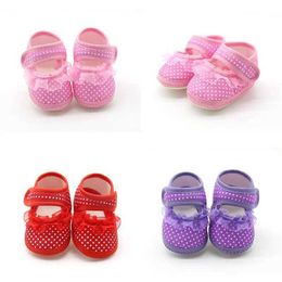 First Walkers Baby Girl Apartment Baby Anti slip Soft Sole Cute Point Cotton Shoes Newborn Princess Wedding Shoes First Step for Toddlers d240525