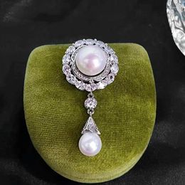 Brooches MeibaPJ 12mm Big Natural White Pearl Fashion Flower Corsage Brooch Sweater Jewellery For Women