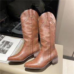 Studded Boots Women 2023 Low Heel Cowboy Chelsea Western Short Leather Knee High Luxury Designer Gothic New Rock Shoes Vintage