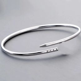 2024 New Jewellery Love bracelet New Luxury Designer Bracelet 3mm Thinner Nail Bracelet for Women Cuff Bracelet Couple Bangle Gold Titanium Steel Bangle Jewellery Valen