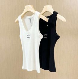 2024 Designer T -Shirt Frau Lowe Cropped Top Strick Tankem Brodered Womens Tops Sexy ärmellose Sport Tee Yoga Sommer Tee T -Shirts Fitness Anagram Sport Bra 661ES