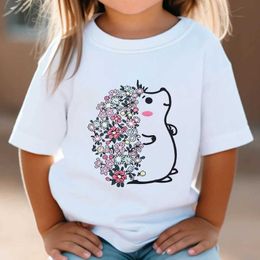 T-shirts Cute Hedgehog T-shirt Childrens Anime Y2K Top Harajuku Fashion Hedgehog Flower Clothing Short Sleeve Cartoon Style Boys and Girls T-shirt d240525