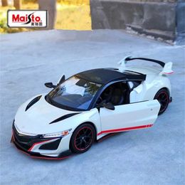 Diecast Model Cars Maisto 1 24 2018 Acura NSX alloy sports car model die cast metal toy track racing car model high simulation childrens gift T240524