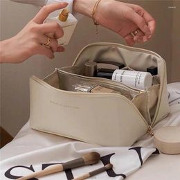 Cosmetic Bags Portable Large-Capacity Travel Bag Leather Makeup Pouch Women Waterproof Bathroom Washbag Multifunction Toiletry Kit