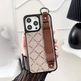 Designer Phone Case for Apple iPhone 15 Pro Max 14 13 12 11 Samsung Galaxy S24 S23 S22 S21 Note 20 Ultra Luxury PU Leather Wrist Strap Lanyard Back Cover Coque Fundas Grey G