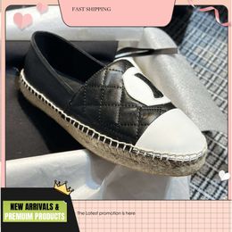Designer Clog Sandals Espadrilles Casual Walk Loafers For Womens Female Summer Shoes Sandles Canvas Leather Flat Heels Slides Slippers Fisherman hots