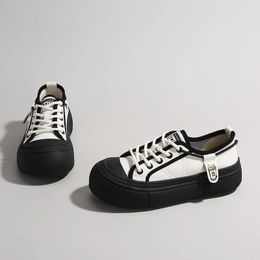 Leather Women Thick Sole Small White Shoes Low Top Lace Up Korean Two Wear Casual Board Platform 240524