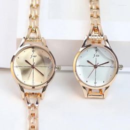 Wristwatches Luxury Bracelet Watch For Women Elegant Rose Gold Ladies Wrist Watches Rhinestone Student Leisure Women's Quartz