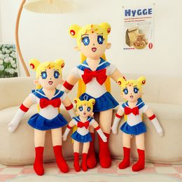 Anime de anime no atacado Sailor Moon Plush Toys Jogos infantis Playmates Gifes de férias Decoração do quarto