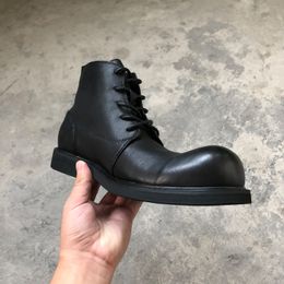 Botas de tornozelo de homens botas de renda retrô de toe redondos de dedo redondo de dedo redondo botas P25d50