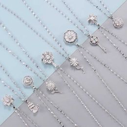 Pendant Necklaces Light Luxury Zircon Flower Rotating Pendant Necklace Stainless Steel Silver Necklace Jewellery Party Gift d240525