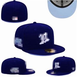 designer hat Men's Baseball Fitted Hats Classic Black Color Hip Hop Chicago Sport Full Closed Design Caps baseball cap Chapeau Stitch Heart Hustle Flowers new cap W-3