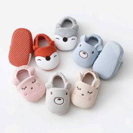MMZA First Walkers Cartoon animal pattern newborn shoes for boys and girls non slip crib first step walker d240527