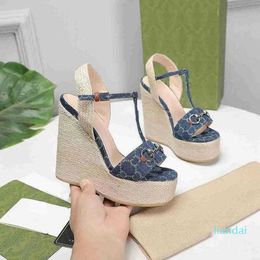 Designer Summer Lady Wedges Sandals Designer Women Sandales Fantasca in pelle vera Fasci in pelle 13 cm Teli alti Sandel