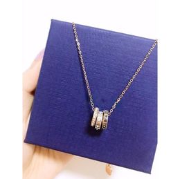Luxury Jewellery Chain Necklace High Quality Alloy Classic Fashion Designer Necklace for Women Men HINT Pendant Sets Birthday Gifts 3618311