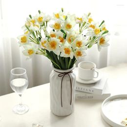 Decorative Flowers 15Pc Nordic Decor White Artificial Daffodils Home Indoor Table Decoration Wedding Bouquet Fake Flower Pastoral
