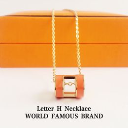 Hochwertige 18K Gold Plated Luxury Classic Letter H Halskette Modedesigner Halskette für Männer und Frauen Gold Halskette Brief Anhänger Halskette Geschenk, das niemals verblasst