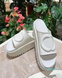 2022 New style Slippers Sandal Sliders Macaron thick bottom nonslip soft bottom fashion house slipper women wear beach flipflops3419752