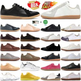 Shoes MM6 Sneakers replicaing german army gum gats Trainer paint Trainers gat Sneaker black grey white painter Womens Mens nude patent brown nutmeg Leather Rubber