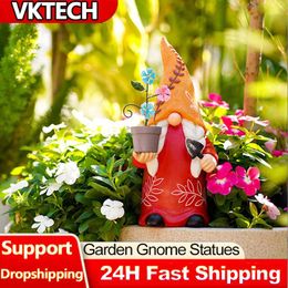Decorative Figurines Outdoor Decor Solar Gnomes With LED Light Funny Gnome Sculpture Resin Crafts Garden For Patio Yard Lawn Decoration