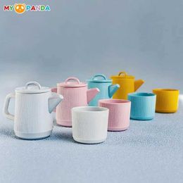 Kitchens Play Food 1/6 Toy House with Cup Simulation Water Pot Set Mini Tea Pot Model Kitchen Scene Decoration Children Pretend to Play with Toys d240525