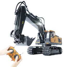Diecast Model Cars RC Excavator 1/20 2.4GHz 11CH RC Construction Truck Engineering Vehicle Childrens Education Toy with Light and Music S545210